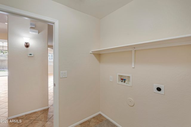 25695 W CROWN KING Road, Buckeye, AZ 85326