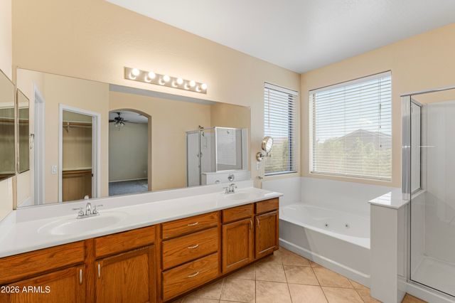 25695 W CROWN KING Road, Buckeye, AZ 85326