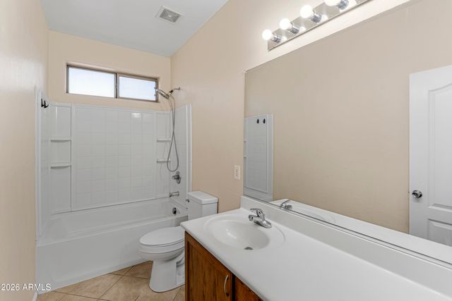 25695 W CROWN KING Road, Buckeye, AZ 85326