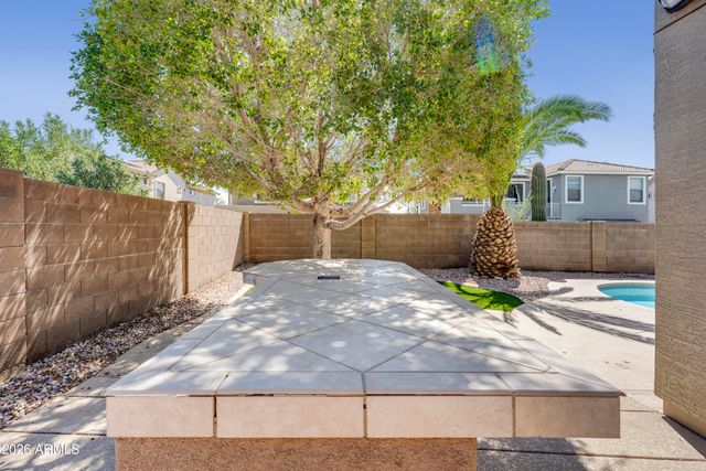 25695 W CROWN KING Road, Buckeye, AZ 85326