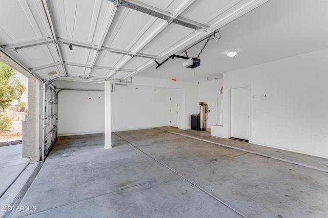 25695 W CROWN KING Road, Buckeye, AZ 85326