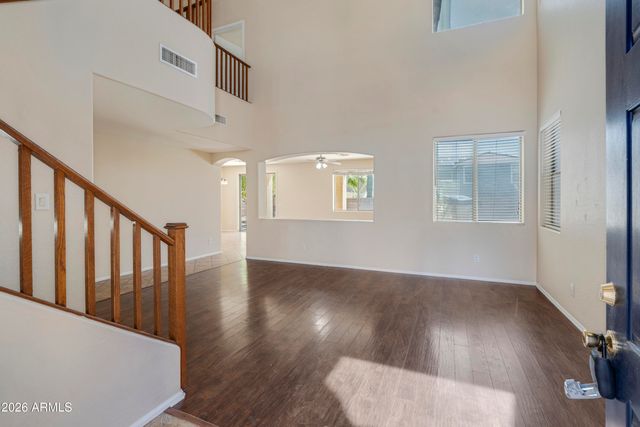 25695 W CROWN KING Road, Buckeye, AZ 85326