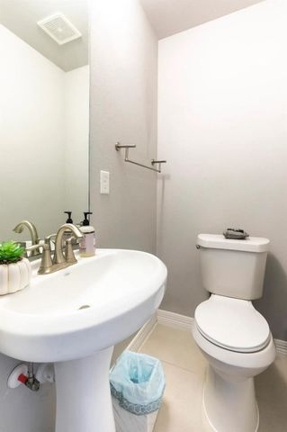 1413 Holly Street A, Houston, TX 77007