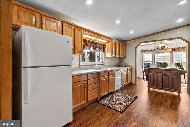 113 HICKORY DR, Hatfield, PA 19440