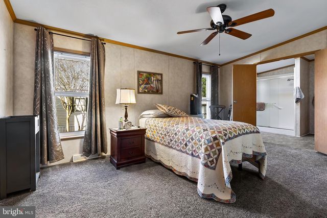 113 HICKORY DR, Hatfield, PA 19440