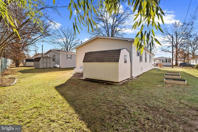 113 HICKORY DR, Hatfield, PA 19440