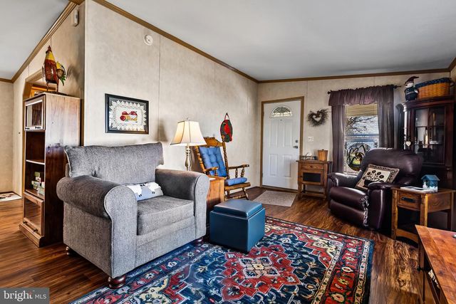 113 HICKORY DR, Hatfield, PA 19440