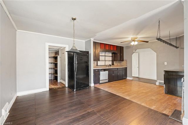 6101 Phelps Circle, Winston-salem, NC 27105