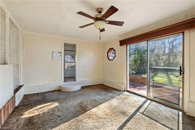 6101 Phelps Circle, Winston-salem, NC 27105