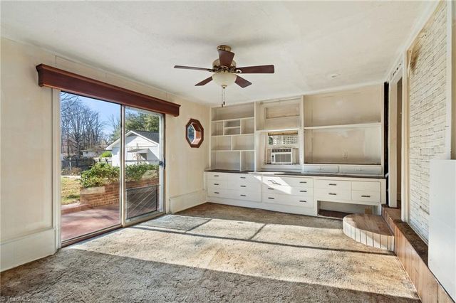 6101 Phelps Circle, Winston-salem, NC 27105