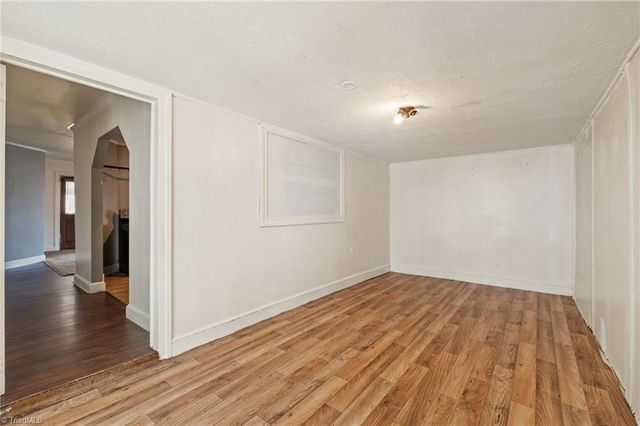 6101 Phelps Circle, Winston-salem, NC 27105