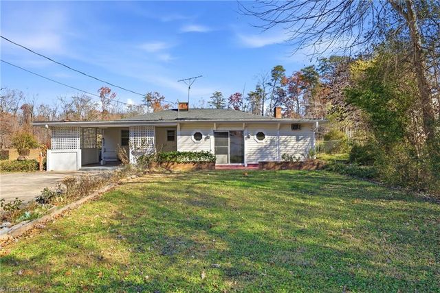 6101 Phelps Circle, Winston-salem, NC 27105