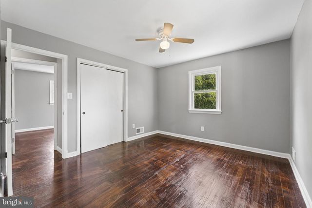 8816 SAUNDERS LN, Lanham, MD 20706