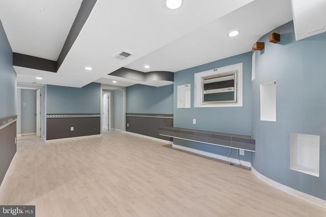 8816 SAUNDERS LN, Lanham, MD 20706