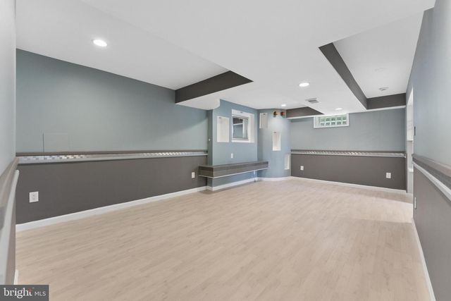 8816 SAUNDERS LN, Lanham, MD 20706