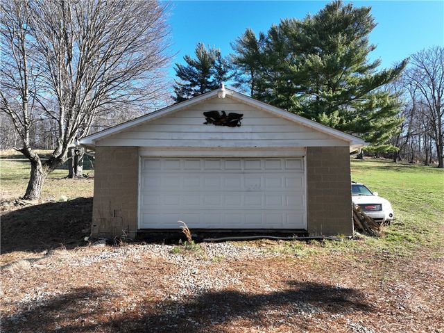 280 Fayette City Rd, Fayette City, PA 15473