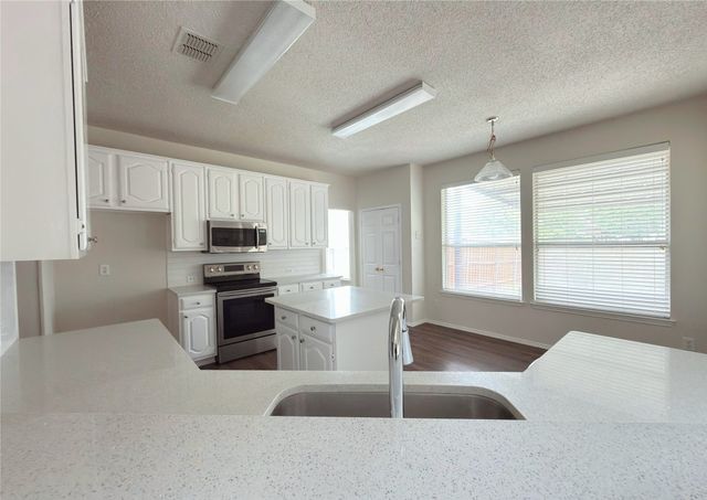 1196 Winnipeg Drive, Lewisville, TX 75077