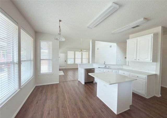 1196 Winnipeg Drive, Lewisville, TX 75077