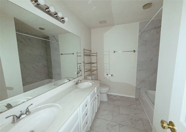 1196 Winnipeg Drive, Lewisville, TX 75077