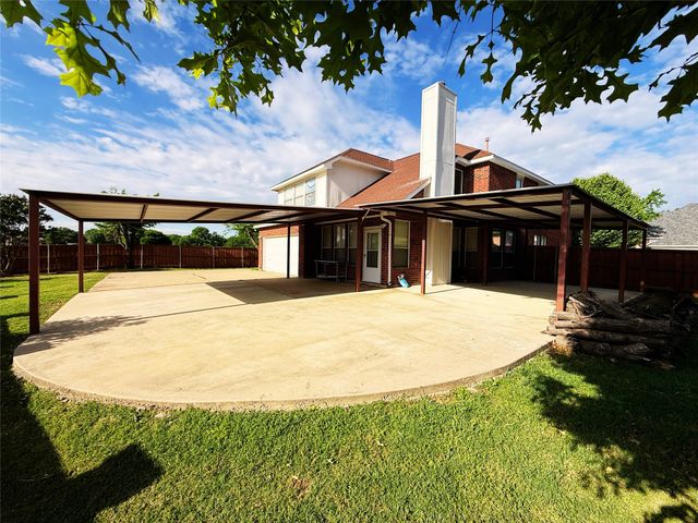 1196 Winnipeg Drive, Lewisville, TX 75077