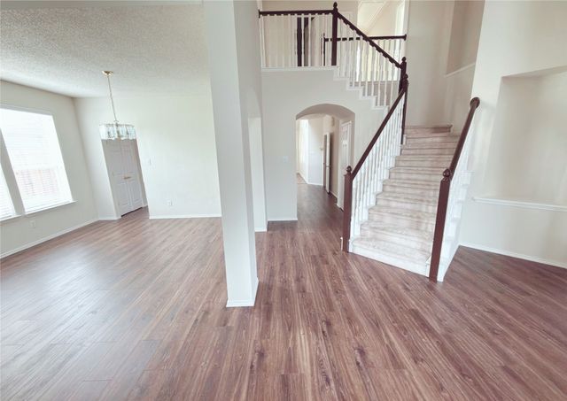 1196 Winnipeg Drive, Lewisville, TX 75077