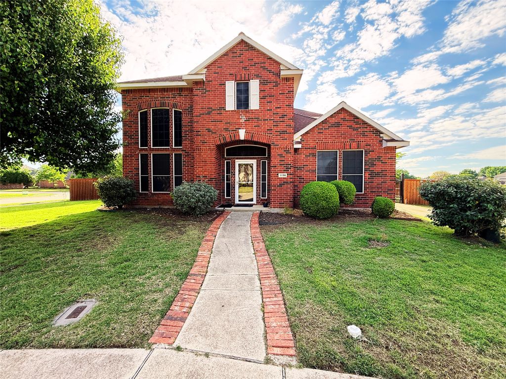 1196 Winnipeg Drive, Lewisville, TX 75077