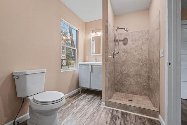 2047 Baker NW Road, Atlanta, GA 30318