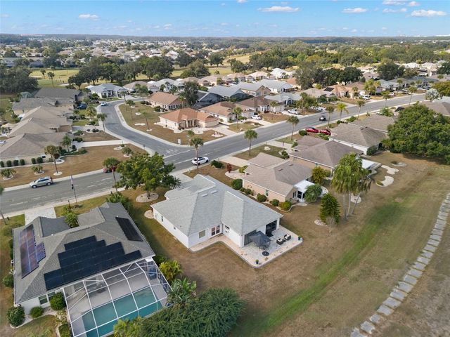 1911 E DEL WEBB BOULEVARD, Sun City Center, FL 33573