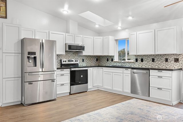 512 Allison Way, Nooksack, WA 98276