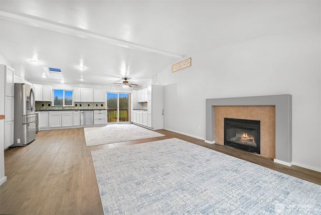 512 Allison Way, Nooksack, WA 98276