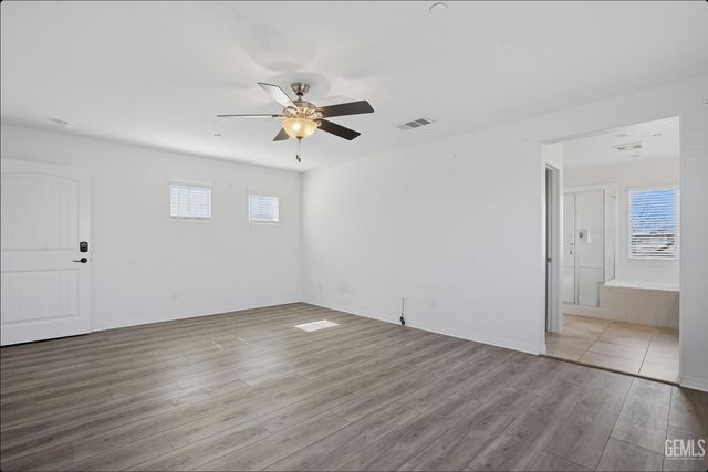 5406 Mensen Drive, Bakersfield, CA 93313