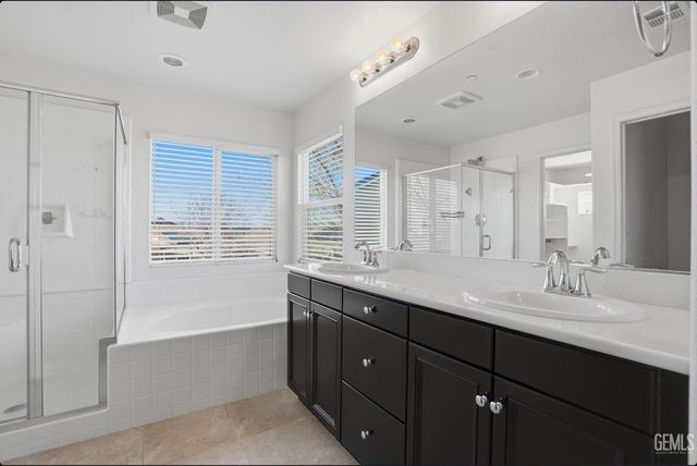 5406 Mensen Drive, Bakersfield, CA 93313