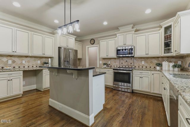 5916 Rounder Lane, Holly Springs, NC 27540