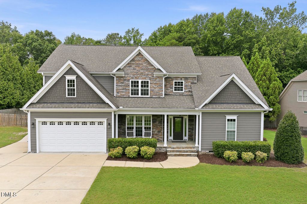 5916 Rounder Lane, Holly Springs, NC 27540