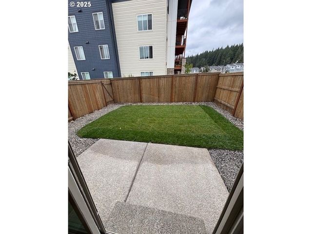 16806 Se Ardenwald Park Ter 655, Happy Valley, OR 97086