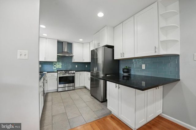 8419 CROWLEY PL, Alexandria, VA 22308