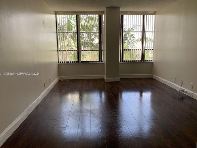 500 Three Islands Blvd 307, Hallandale Beach, FL 33009