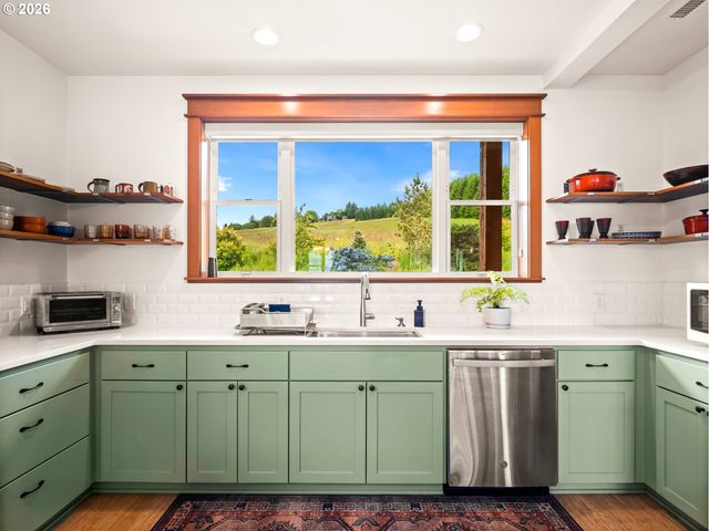 3926 COHO Cir, Forest Grove, OR 97116