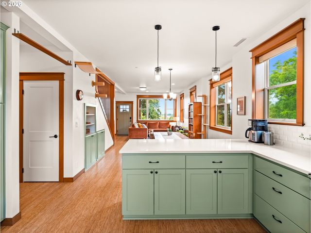 3926 COHO Cir, Forest Grove, OR 97116