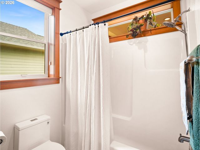 3926 COHO Cir, Forest Grove, OR 97116