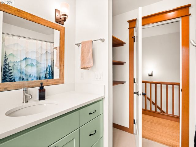 3926 COHO Cir, Forest Grove, OR 97116