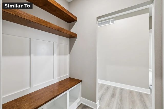 565 NW Georgetown Drive, Waukee, IA 50263
