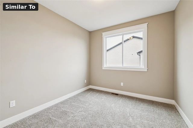 565 NW Georgetown Drive, Waukee, IA 50263