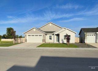 15721 N Springwell Ave, Nampa, ID 83651