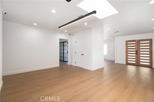 22539 Dolorosa Street, Woodland Hills (los Angeles), CA 91367