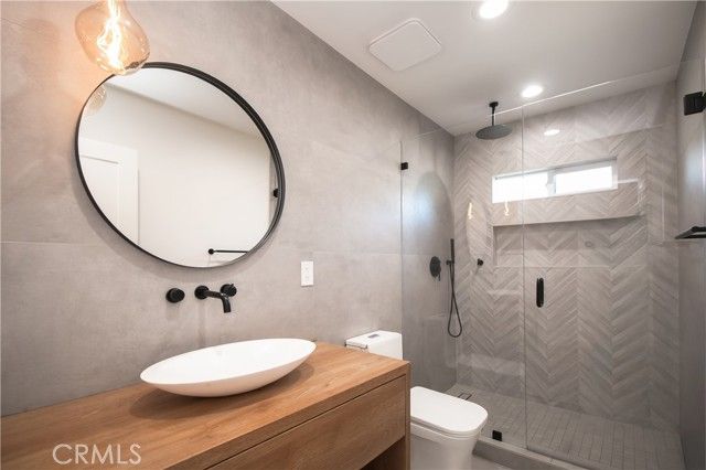 22539 Dolorosa Street, Woodland Hills (los Angeles), CA 91367