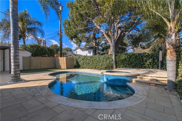 22539 Dolorosa Street, Woodland Hills (los Angeles), CA 91367