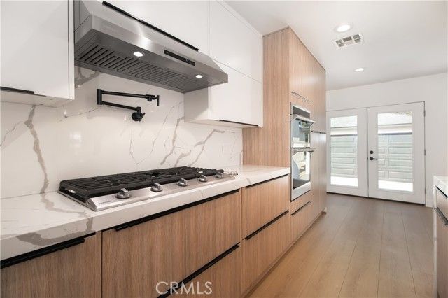 22539 Dolorosa Street, Woodland Hills (los Angeles), CA 91367