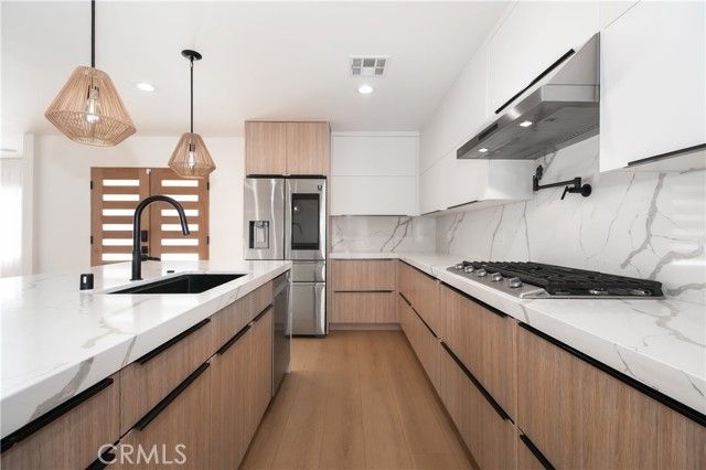 22539 Dolorosa Street, Woodland Hills (los Angeles), CA 91367