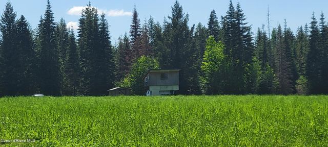 202 Sapphire, Bonners Ferry, ID 83805